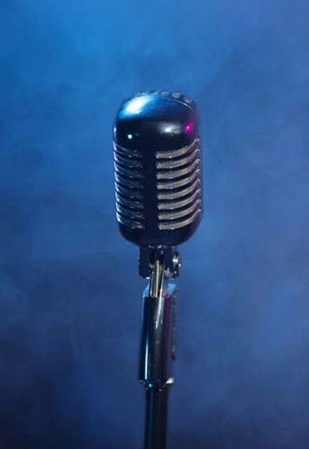 Постер Слишком женатый таксист в Рязани